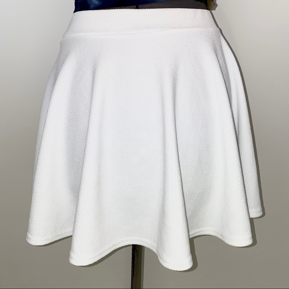 White Skirt - Picture 3 of 3